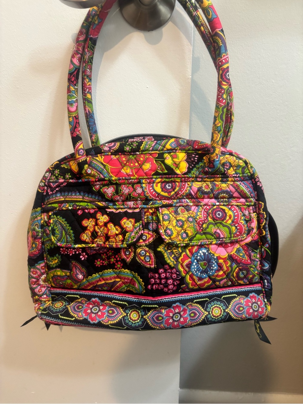 Retired Vera Bradley Black Multicolor Quilted Floral Purse